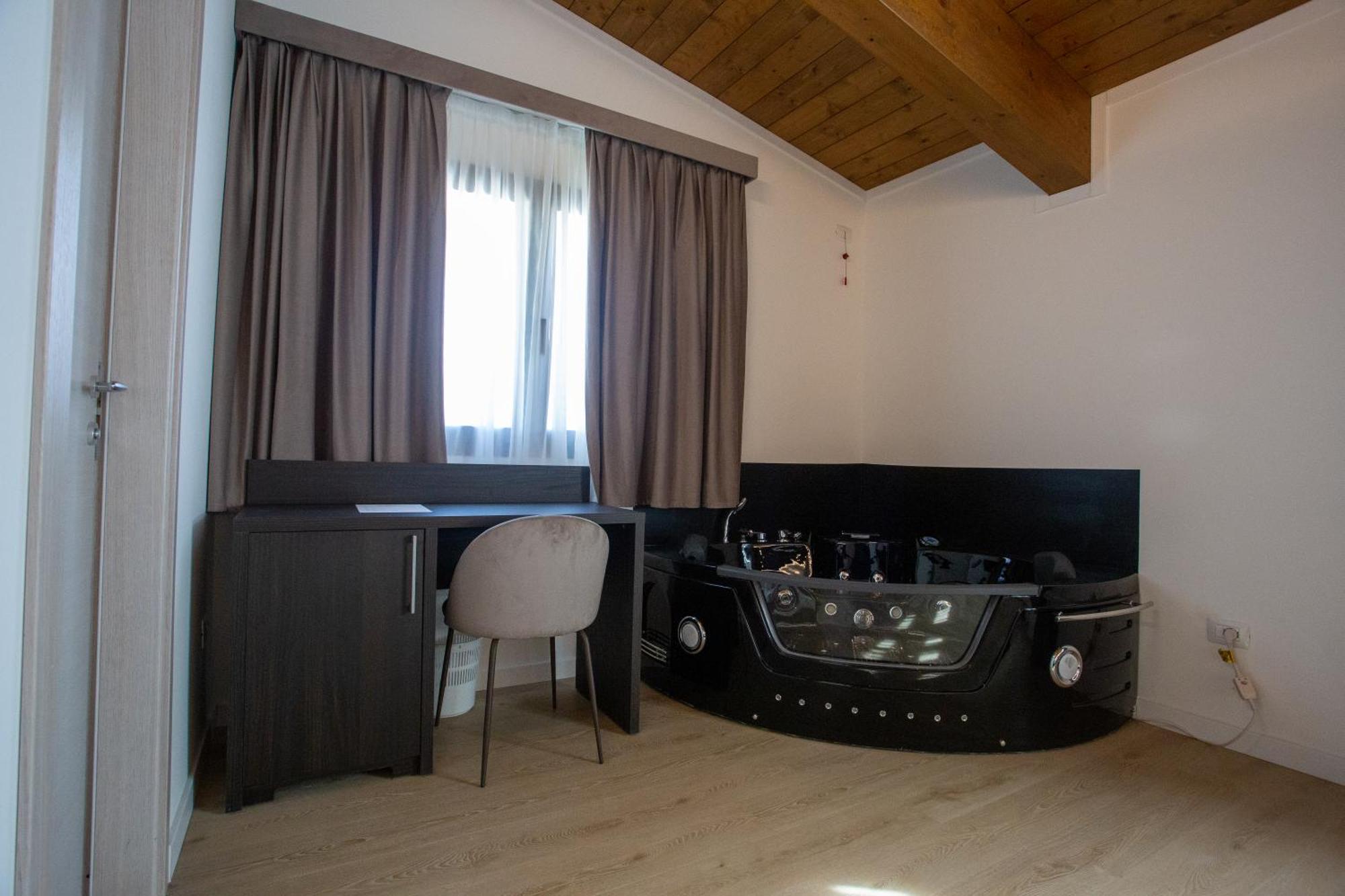 Hotel Il Castagneto Amatrice Esterno foto